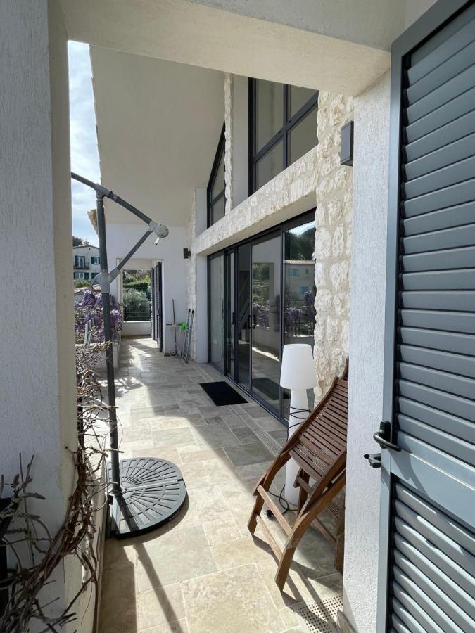 Sublime Haut De Villa Apercu Mer /Hippodrome / Cagnes-sur-Mer Exterior photo