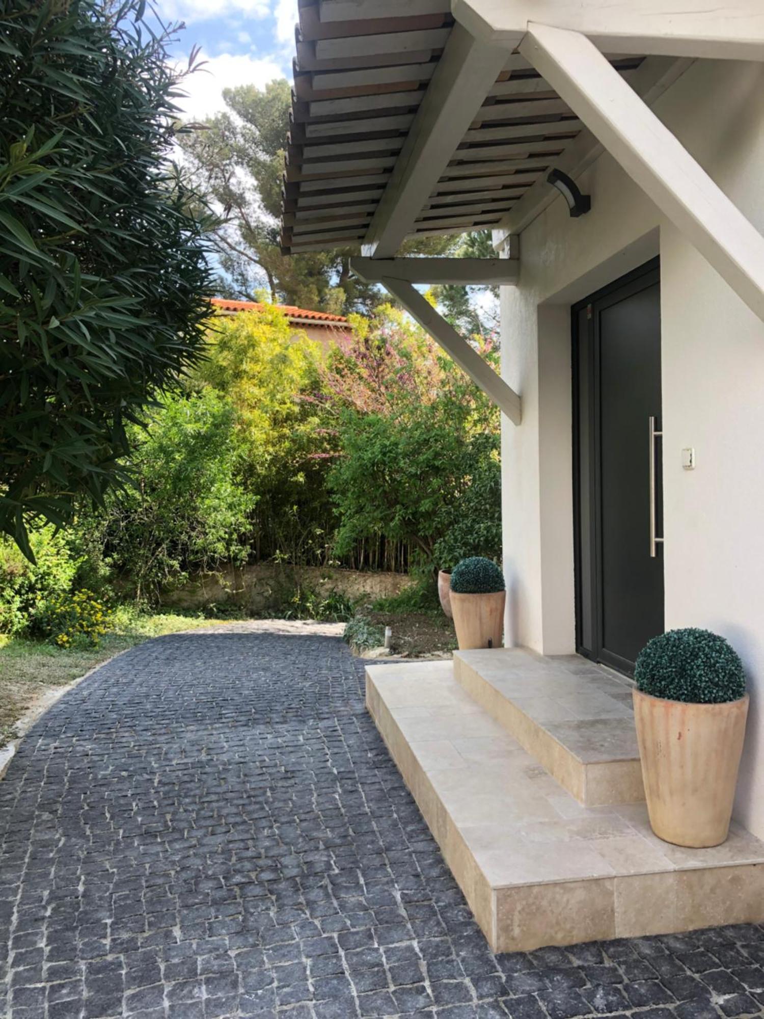 Sublime Haut De Villa Apercu Mer /Hippodrome / Cagnes-sur-Mer Exterior photo